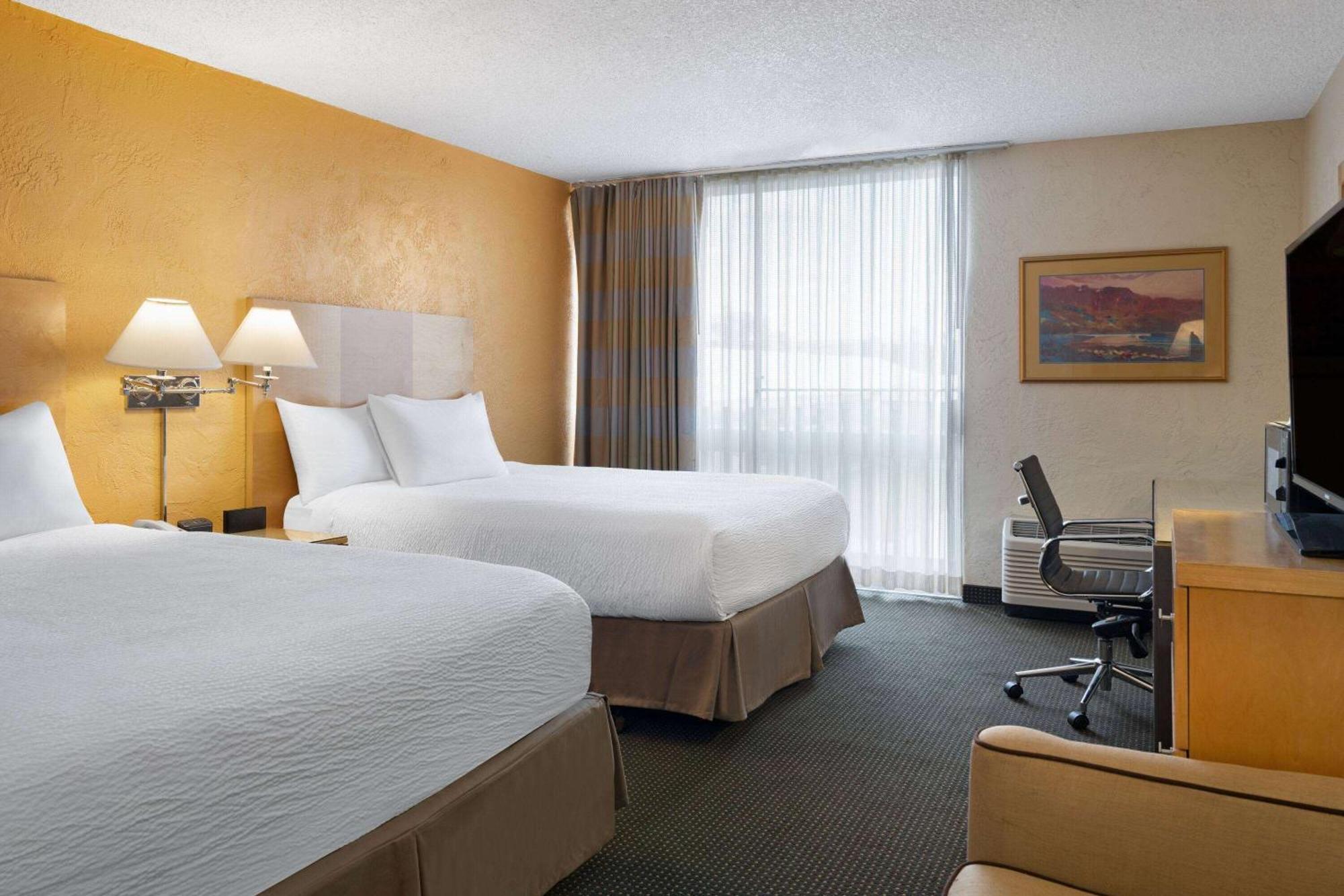 Ramada By Wyndham Tucson Ξενοδοχείο Εξωτερικό φωτογραφία